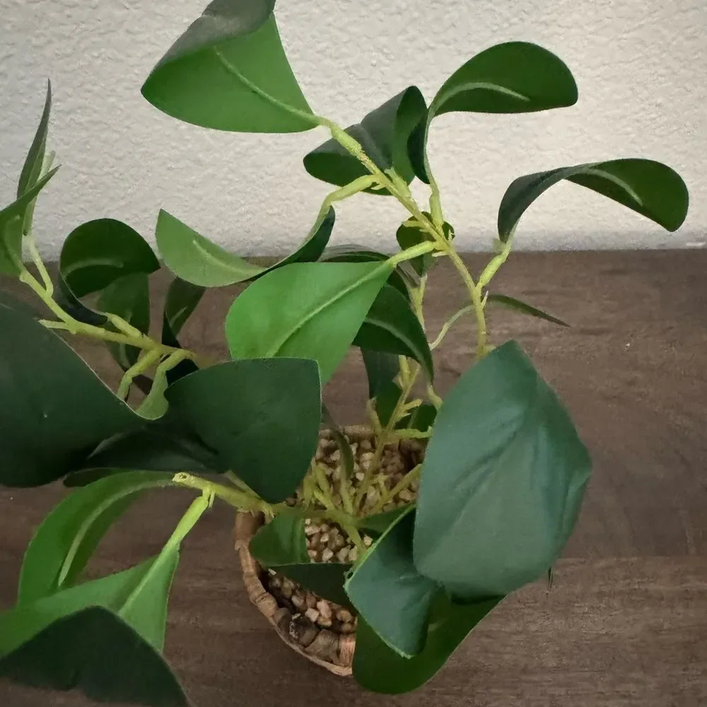 Green Faux Floral Ivy Rustic Wicker Planter Pot Decor